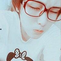 吃瓜网红照片头像男的,揭秘吃瓜网红男头像背后的神秘魅力