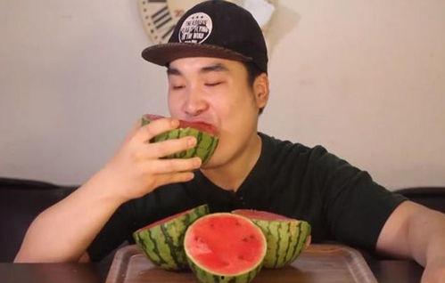 网红直播吃瓜,揭秘娱乐圈幕后真相